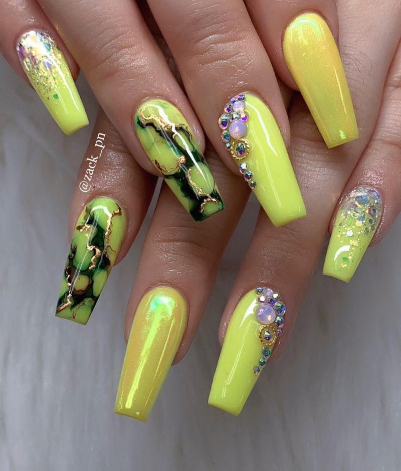 60 Pretty Yellow Acrylic Coffin Nails to Express Your Personality