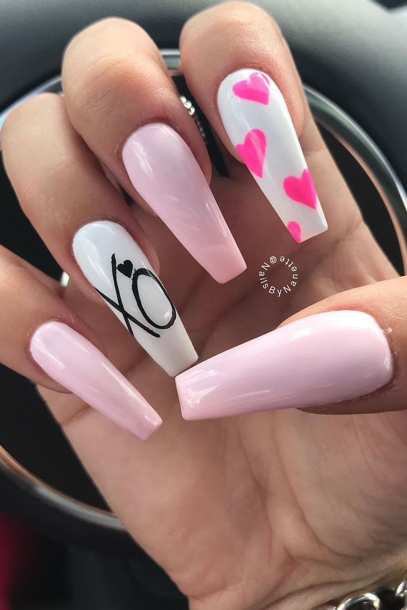 50 Gorgeous Valentine's Day Nail Art Designs Just For You 2022