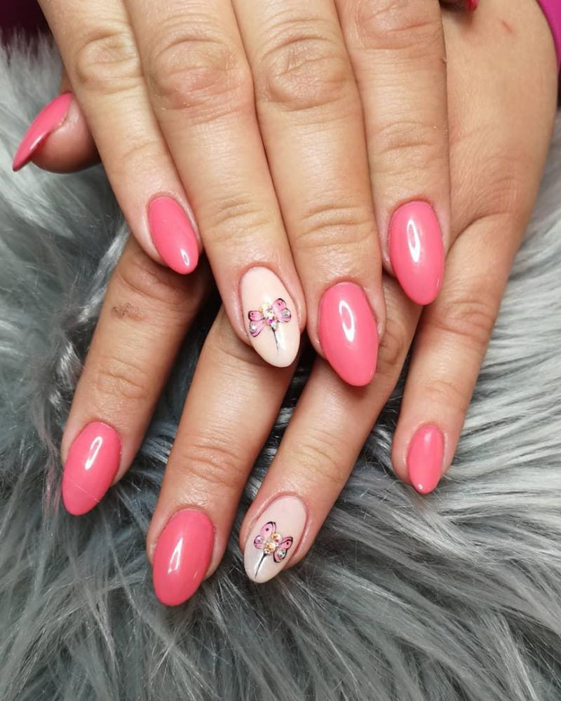 55 Trendy Butterfly Nail Art Designs for Spring