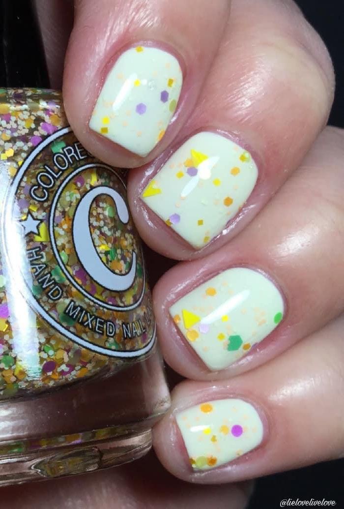 50 Perfect Easter Nail Art Designs You Have to Try This Spring