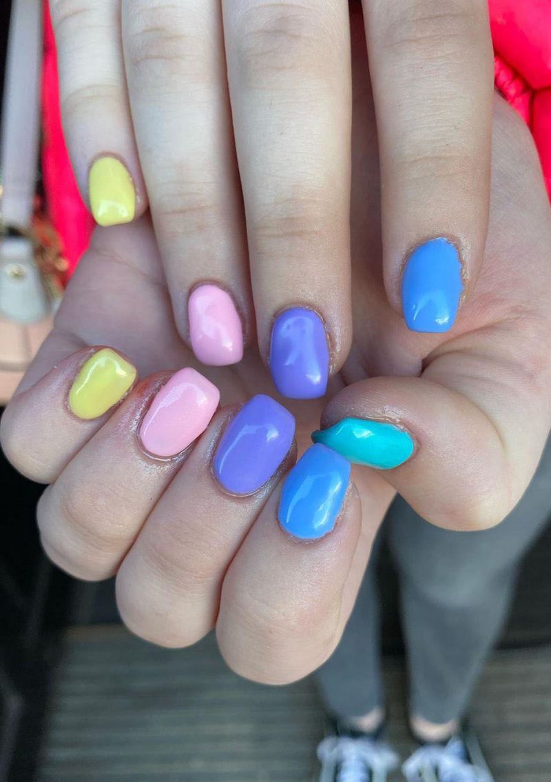 55 Elegant Multicolor Nails for Spring You Will Love