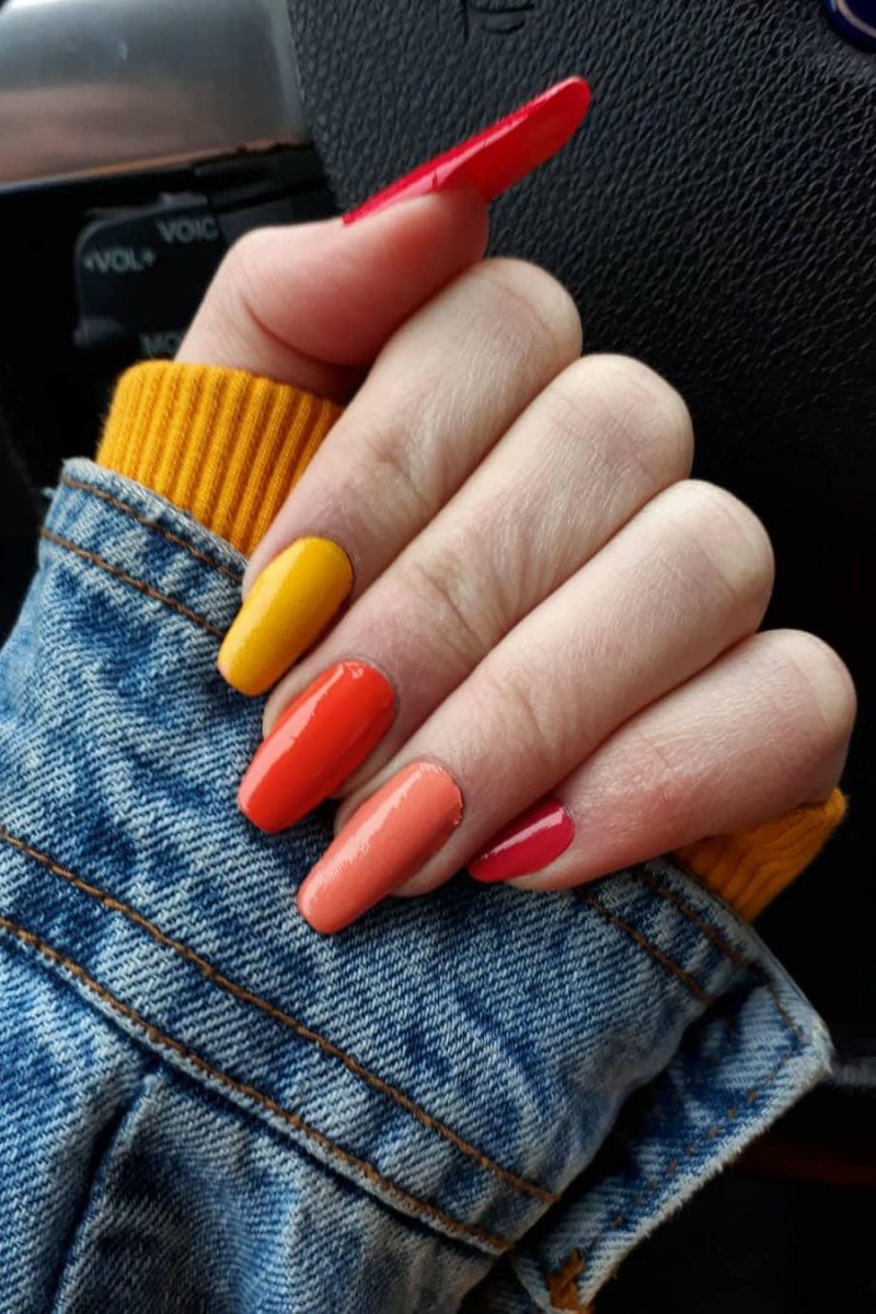 55 Elegant Multicolor Nails for Spring You Will Love