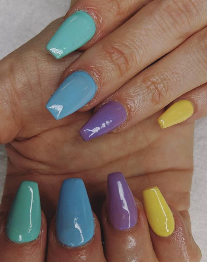 55 Elegant Multicolor Nails for Spring You Will Love