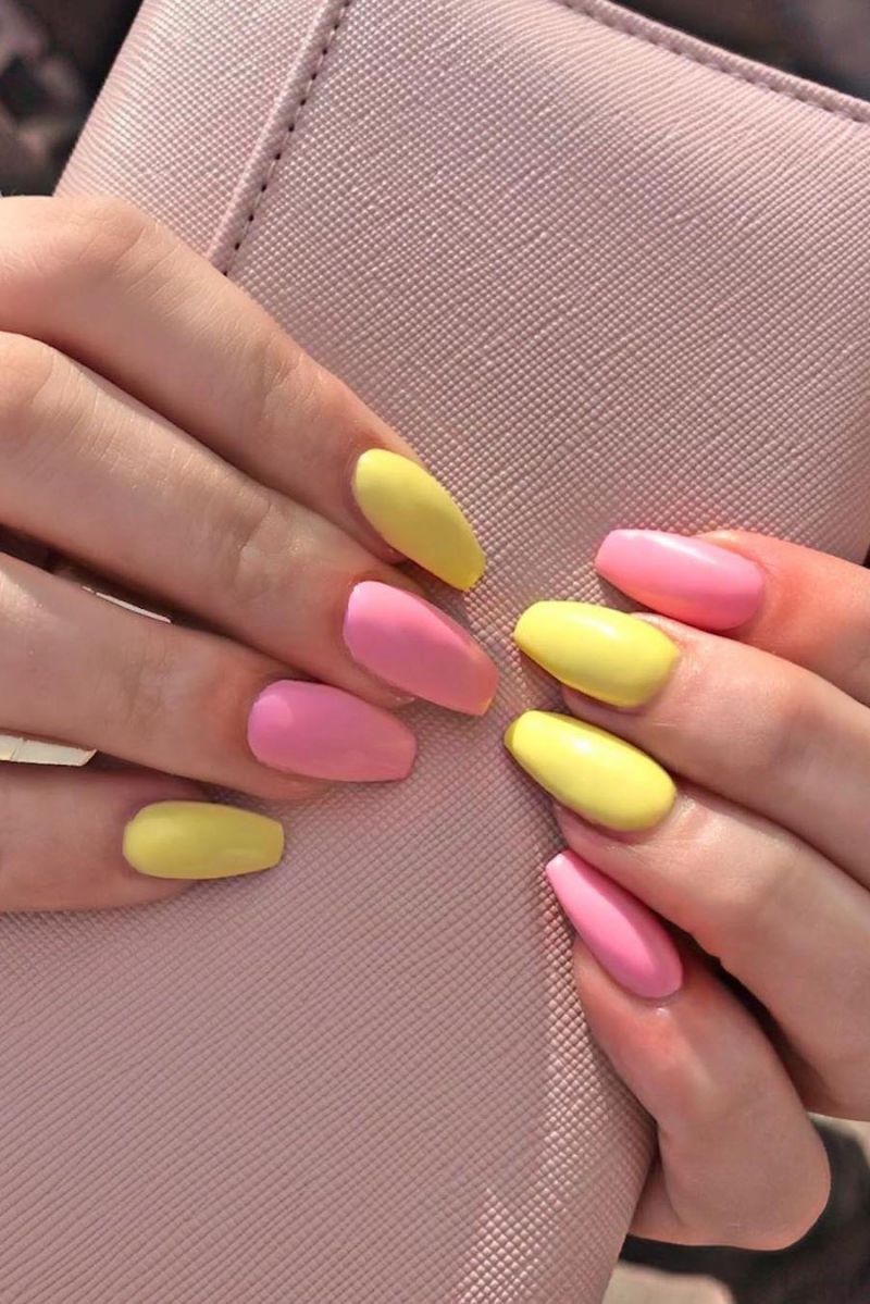 55 Elegant Multicolor Nails for Spring You Will Love