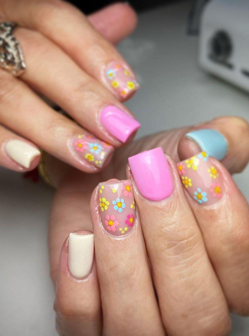 50 Perfect Easter Nail Art Designs You Have to Try This Spring