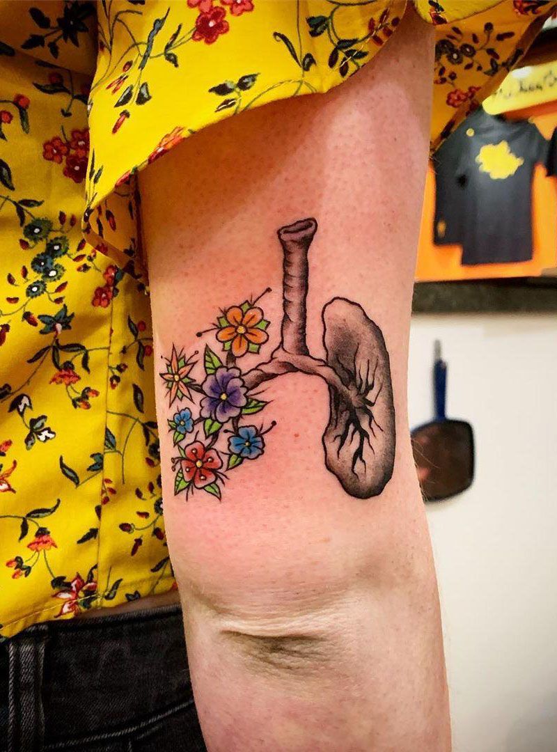 50 Creative Anatomical Lung Tattoos Give You Energy