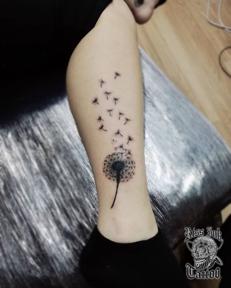 30 Pretty Dandelion Tattoos You Will Love to Try