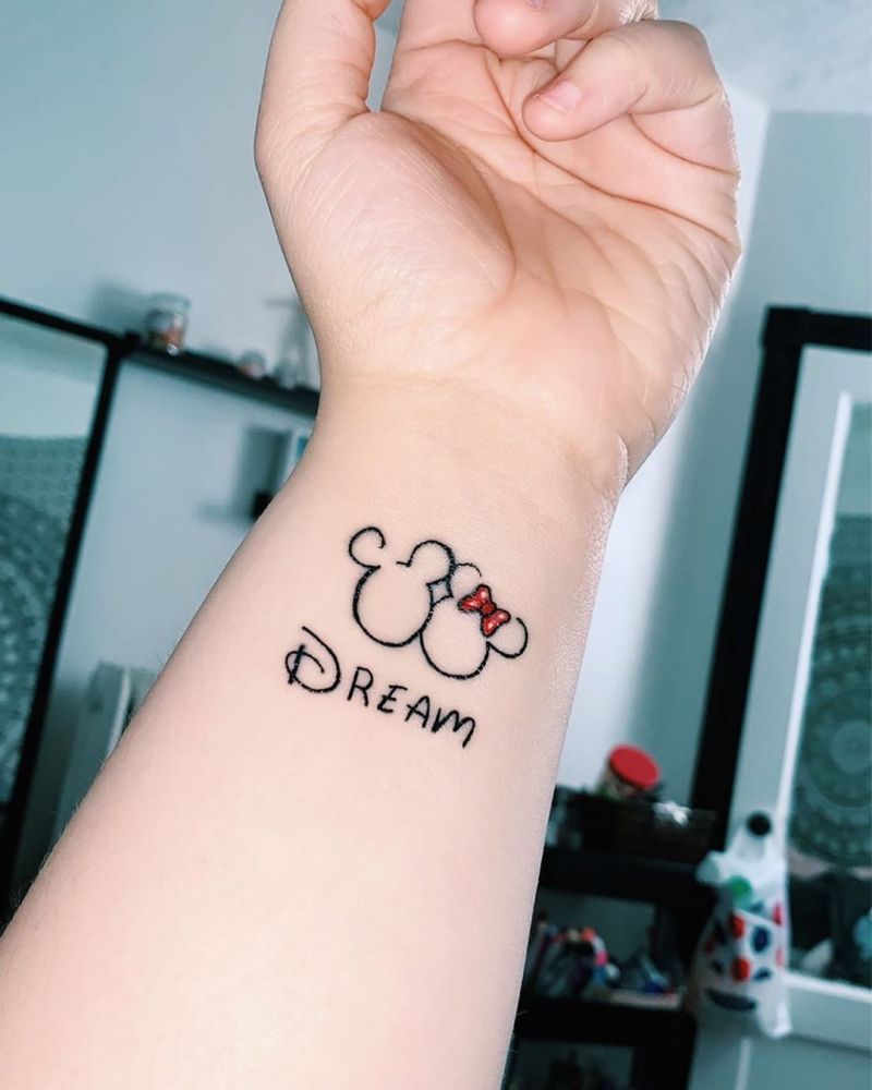 30 Cute Disney Tattoos that Remind You of Your Childhood