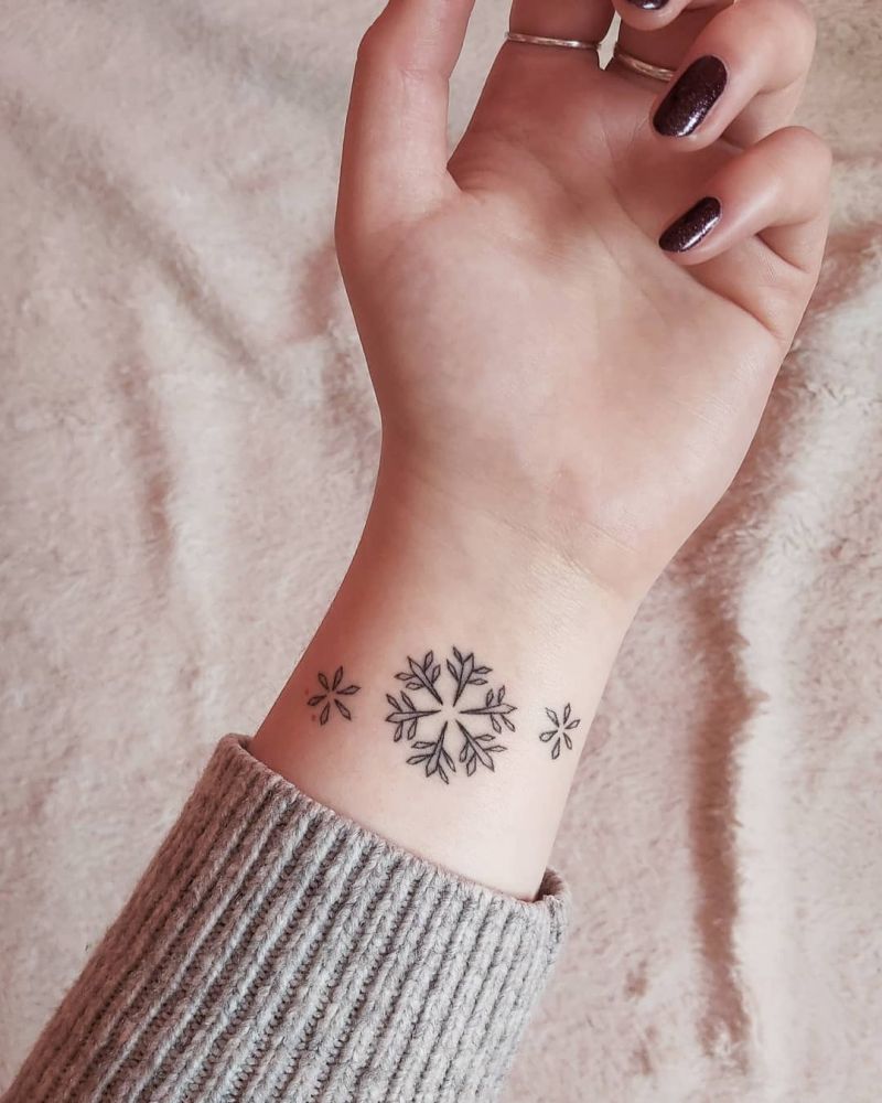 30 Pure Snowflake Tattoos Make You Beautiful Forever