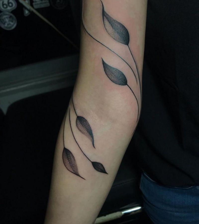 Pretty Leaf Tattoos Make You Elegant and Beautiful