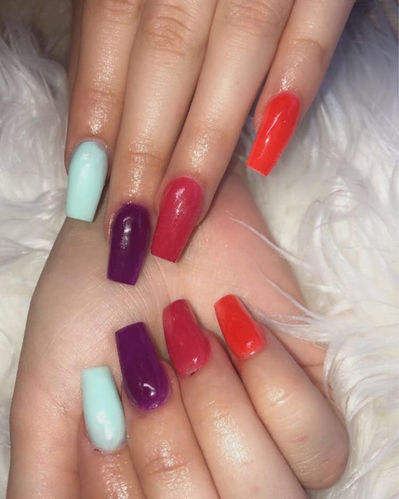 Trendy Rainbow Nail Art Designs for Summer