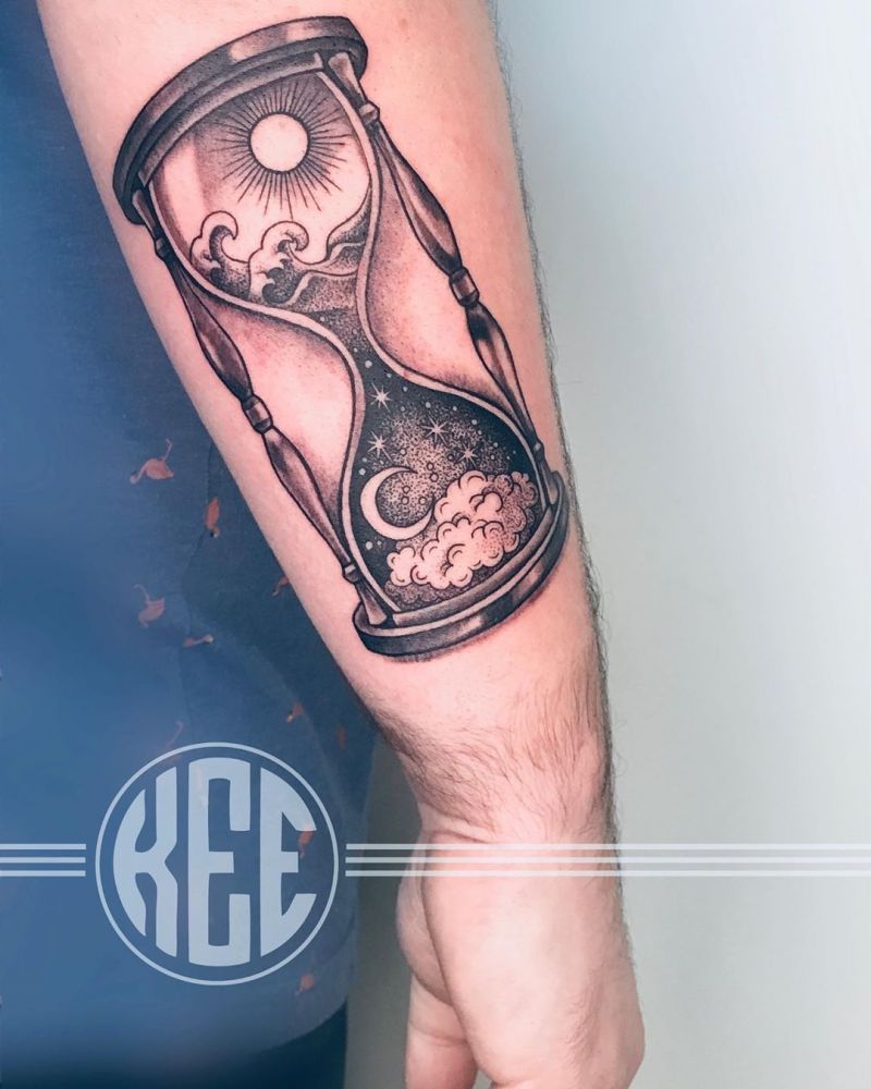 Wonderful Hourglass Tattoos Let You Know How to Cherish Time