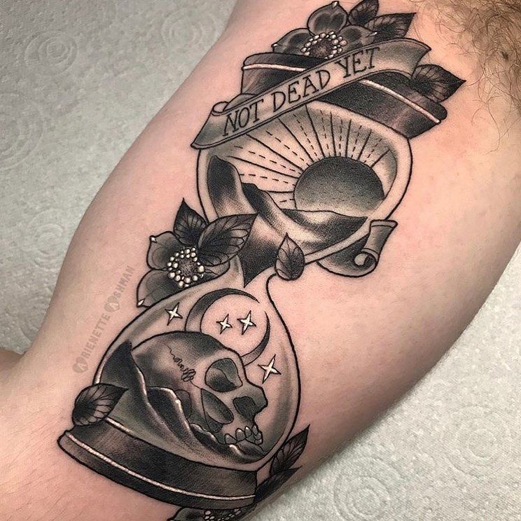 Wonderful Hourglass Tattoos Let You Know How to Cherish Time