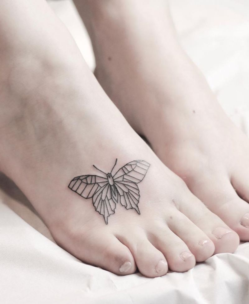 Pretty Foot Tattoos to Show Off