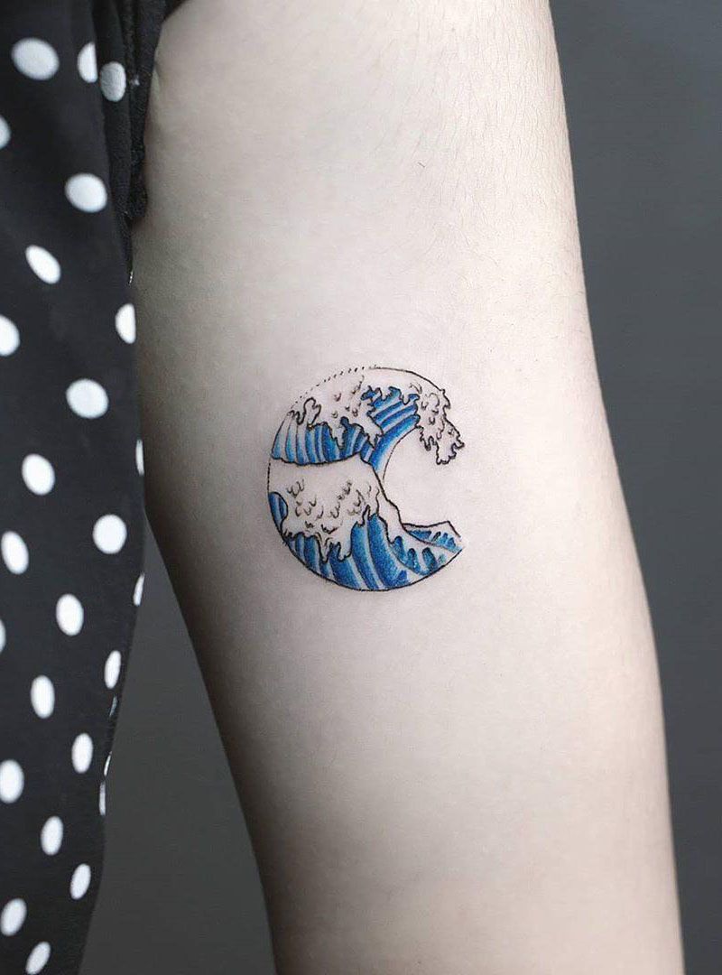 Pretty Wave Tattoos That Give You an Unexpected Feeling