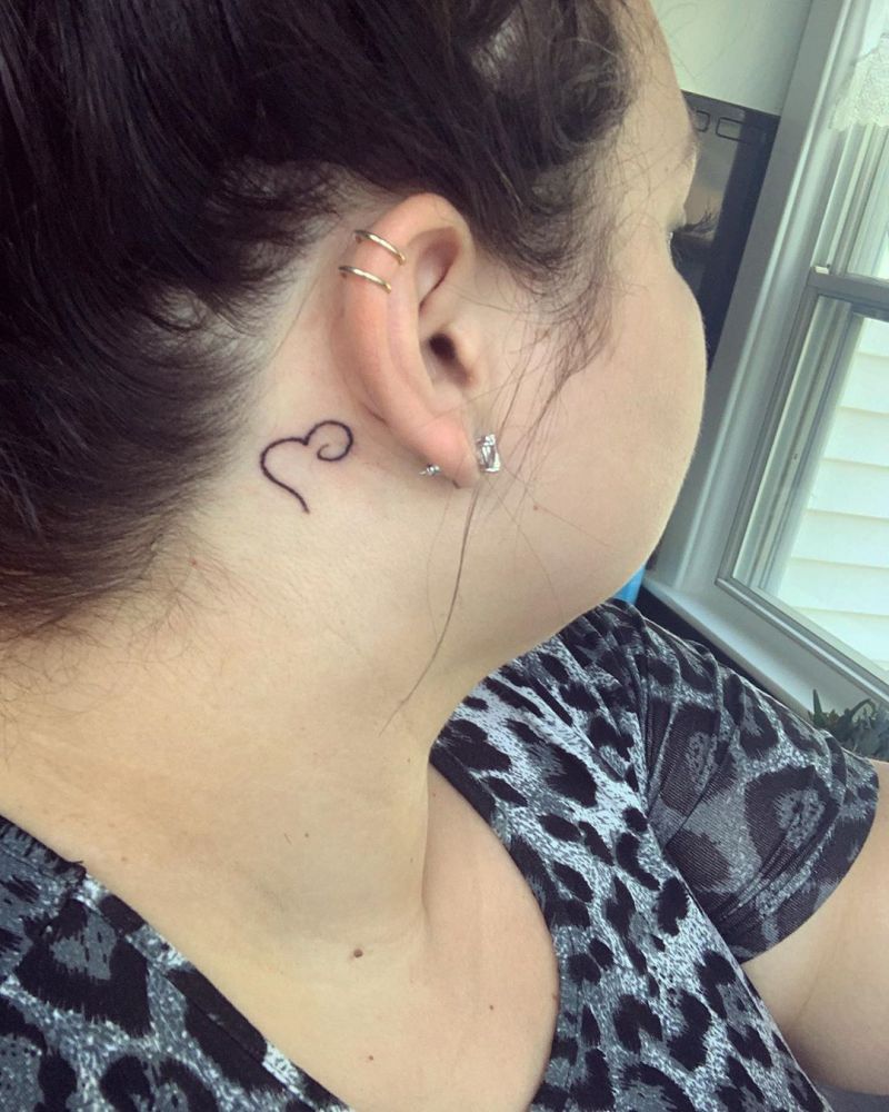 Pretty Behind the Ear Tattoos to Inspire You