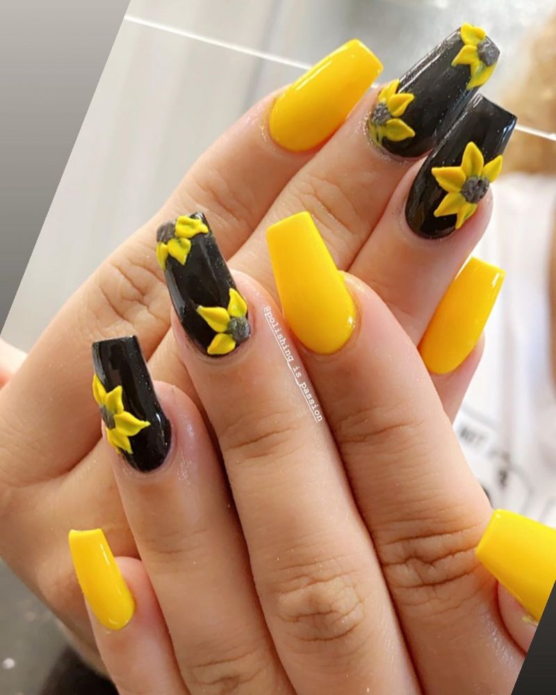 Trendy Sunflower Nail Art Designs for Summer