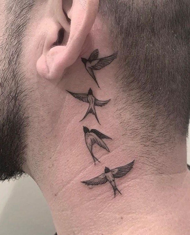 Pretty Behind the Ear Tattoos to Inspire You