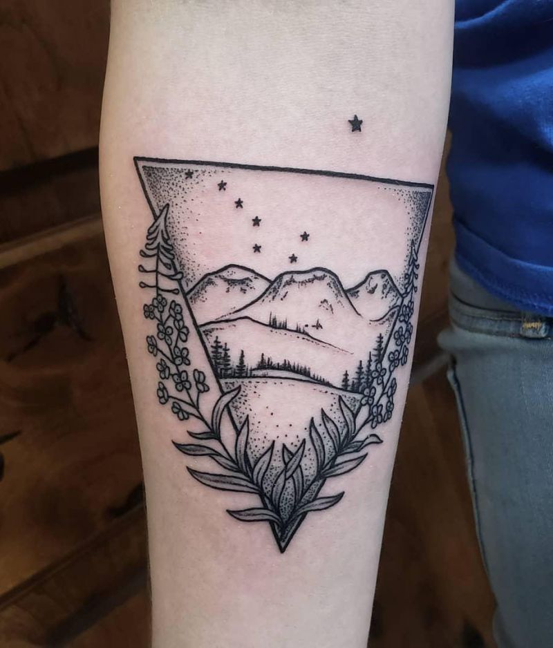 Pretty Hiking Tattoos Inspire You to Go Hiking