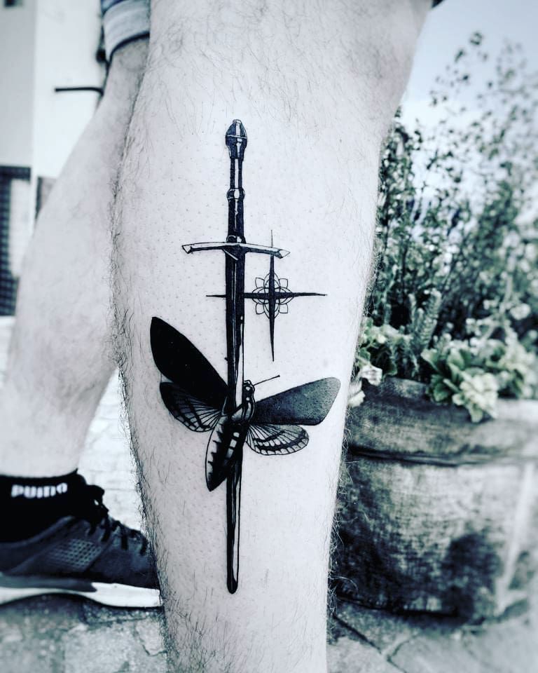 30 Pretty Sword Tattoos to Inspire You