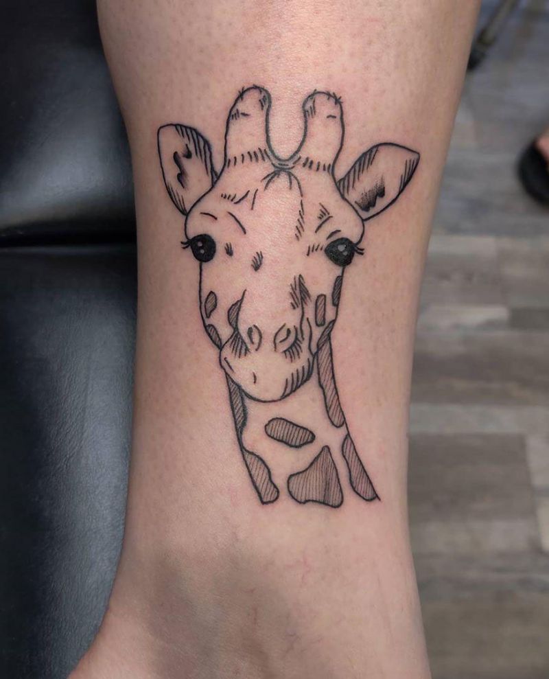 Pretty Giraffe Tattoos to Inspire You