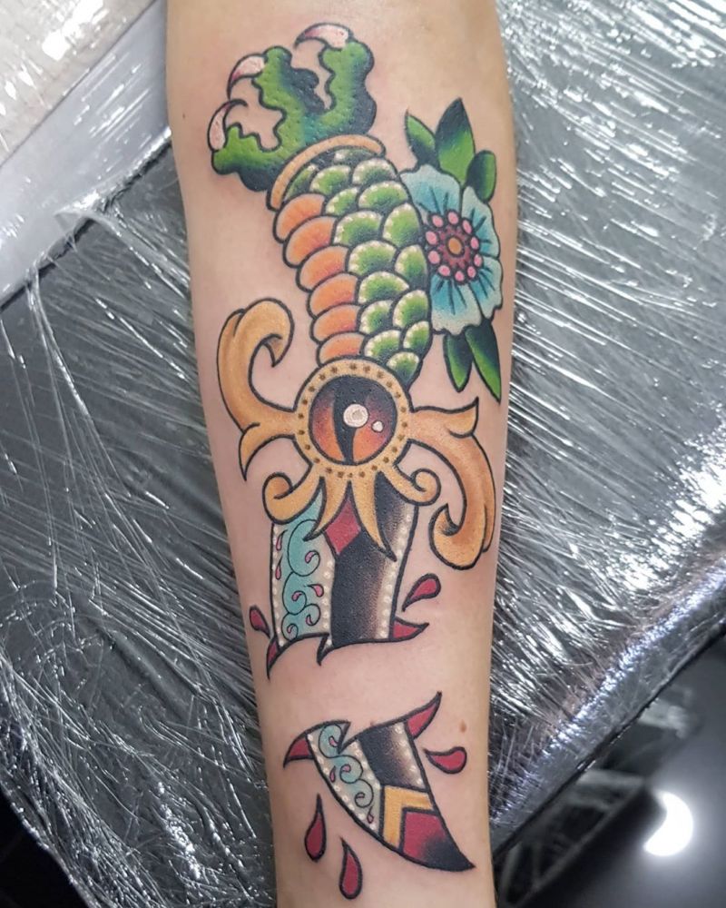 30 Pretty Dagger Tattoos You Will Love