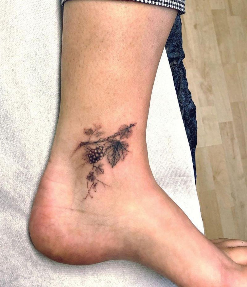 30 Sweet Grape Tattoos Moment Give You The Taste of Happiness