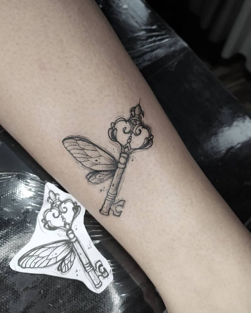 30 Pretty Key Tattoos Let Everything Go Smoothly for You