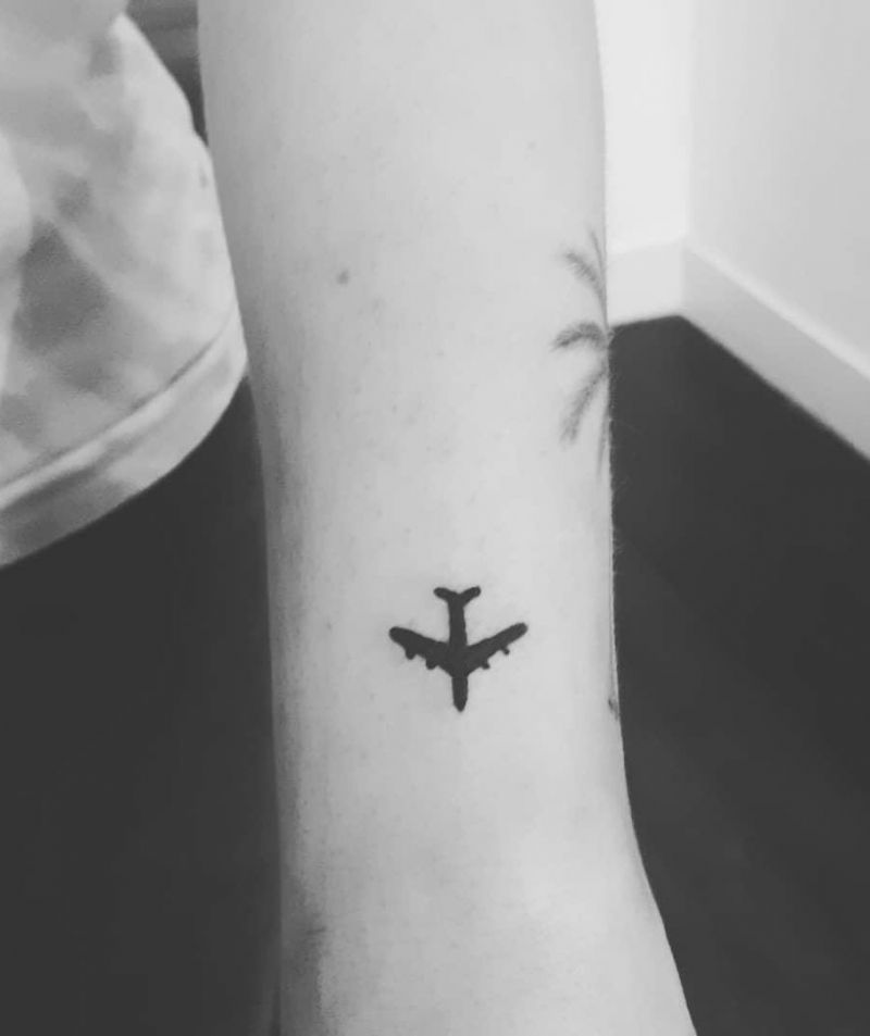 30 Pretty Airplane Tattoos Make You Like to Travel