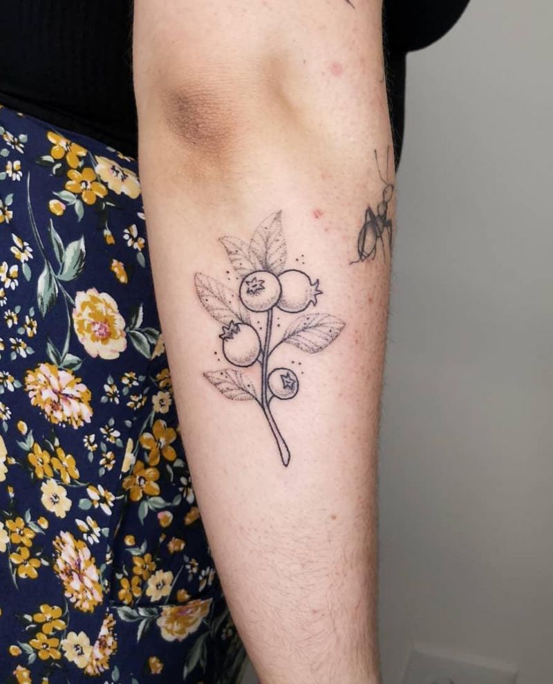 Pretty Blueberry Tattoos for You to Enjoy