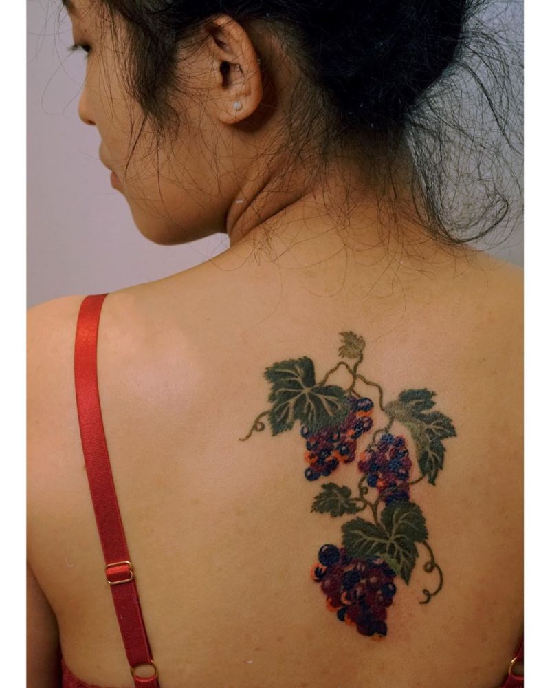 30 Sweet Grape Tattoos Moment Give You The Taste of Happiness