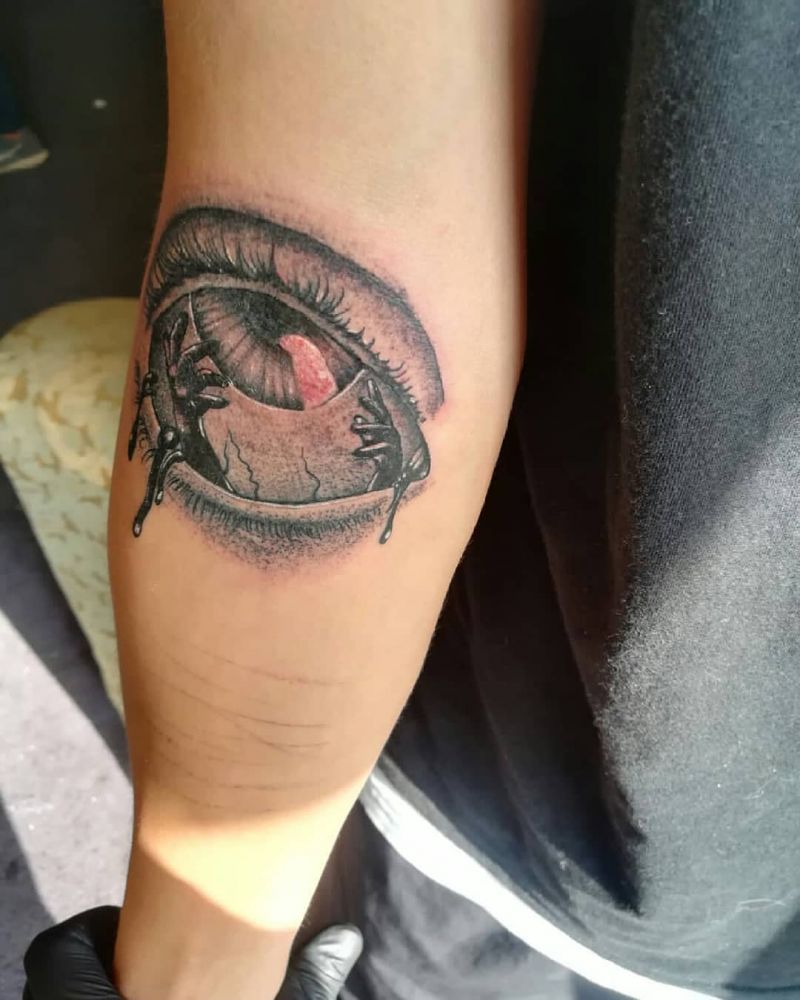 30 Pretty Eyes Tattoos You Will Love