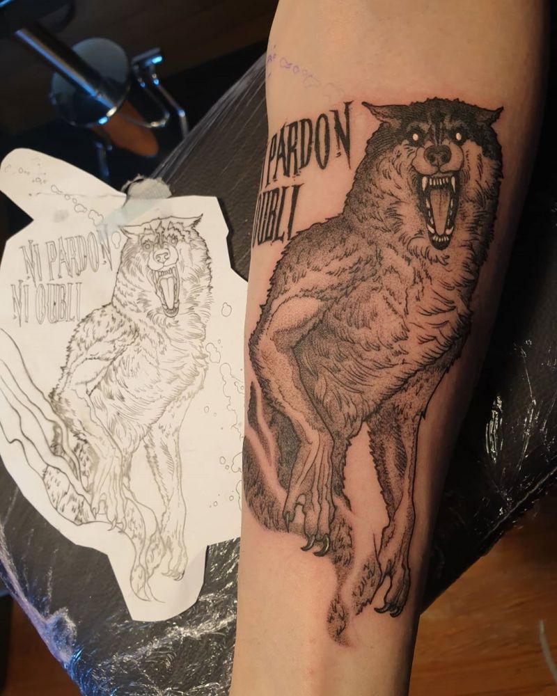 Ferocious Werewolf Tattoos Will Certainly Make Others Feel Afraid