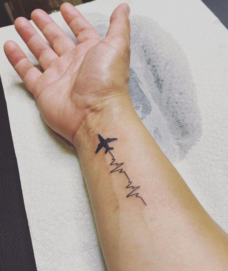 30 Pretty Airplane Tattoos Make You Like to Travel