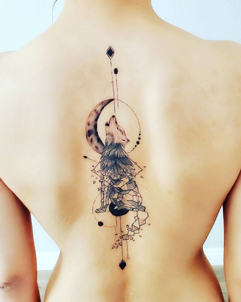 Pretty Spine Tattoos that Make You Sexy