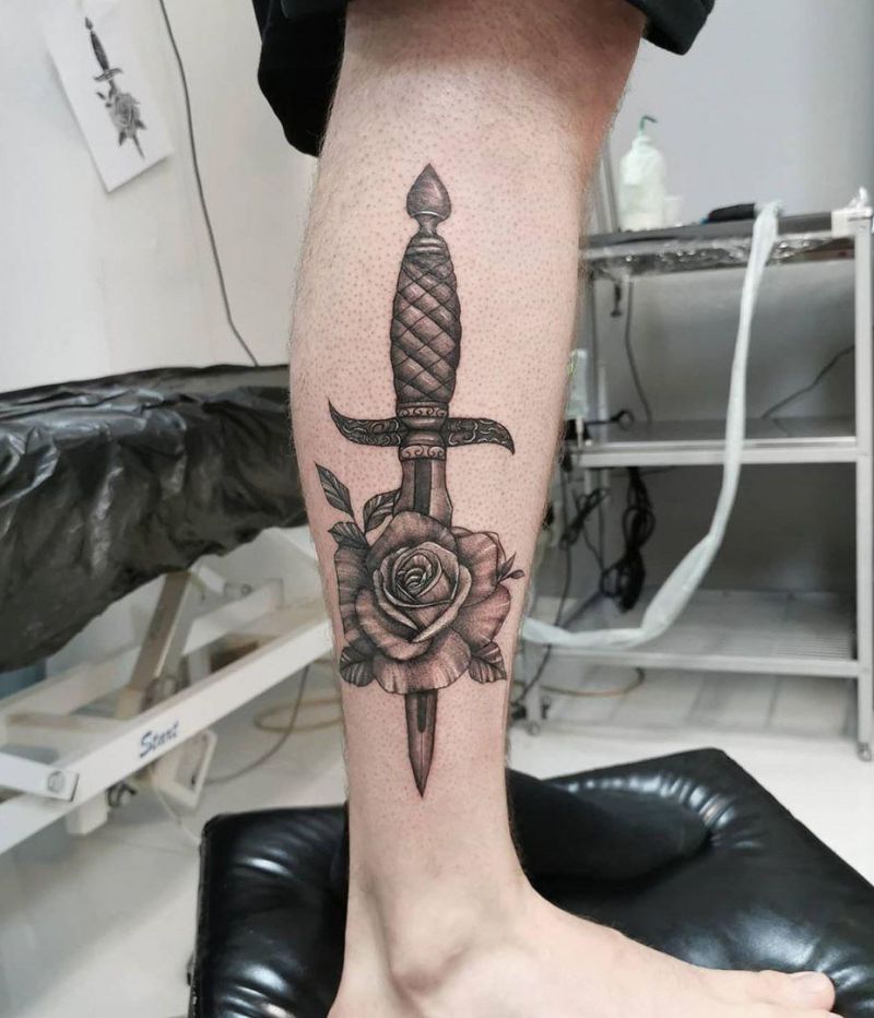 30 Pretty Dagger Tattoos You Will Love