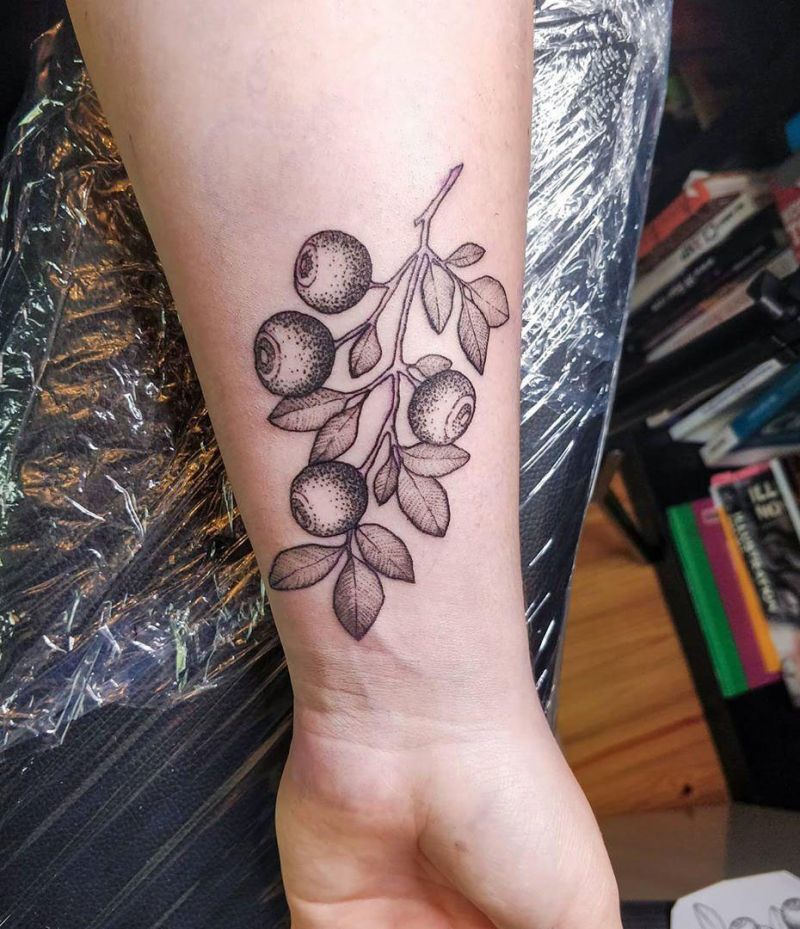 Pretty Blueberry Tattoos for You to Enjoy