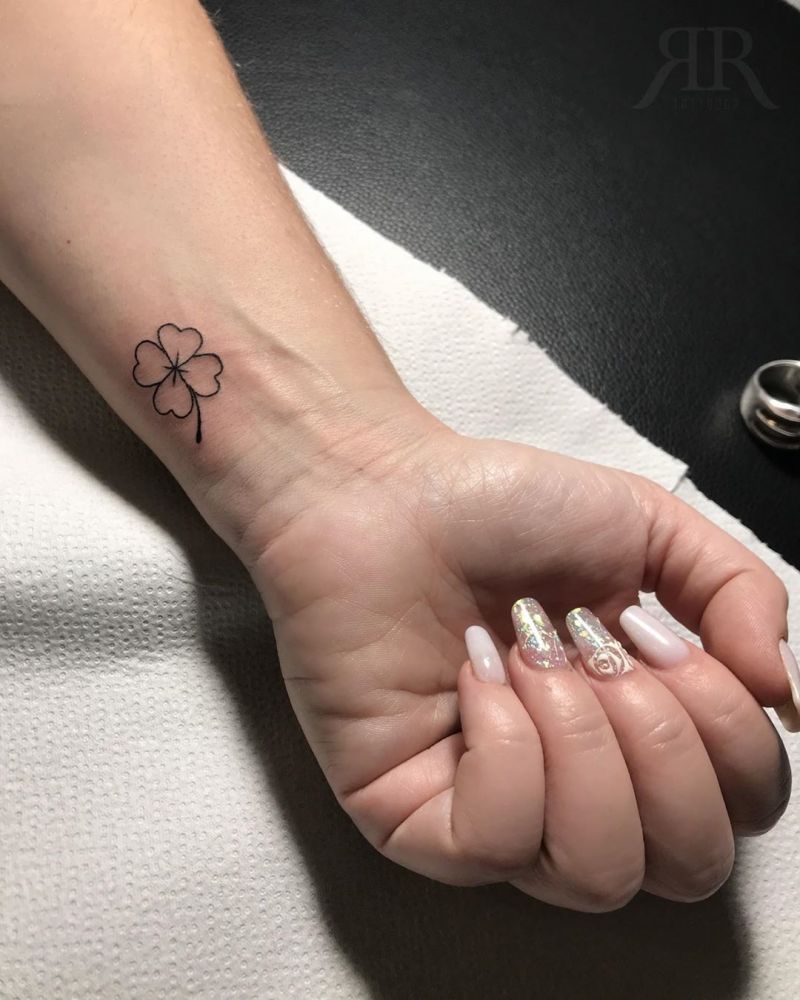 30 Pretty Four Leaf Clover Tattoos to Witness Your Love