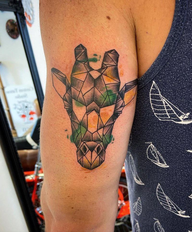 Pretty Giraffe Tattoos to Inspire You