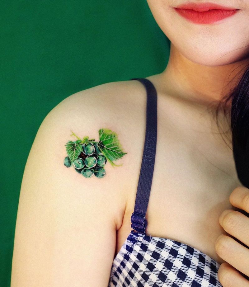 30 Sweet Grape Tattoos Moment Give You The Taste of Happiness