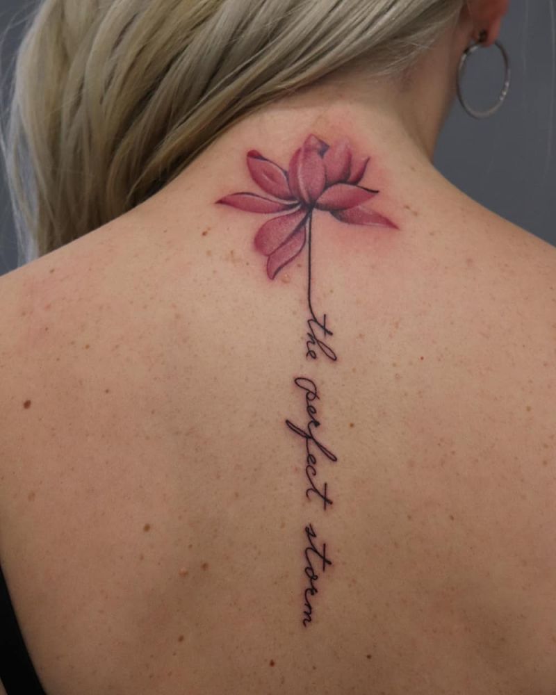 Pretty Spine Tattoos that Make You Sexy