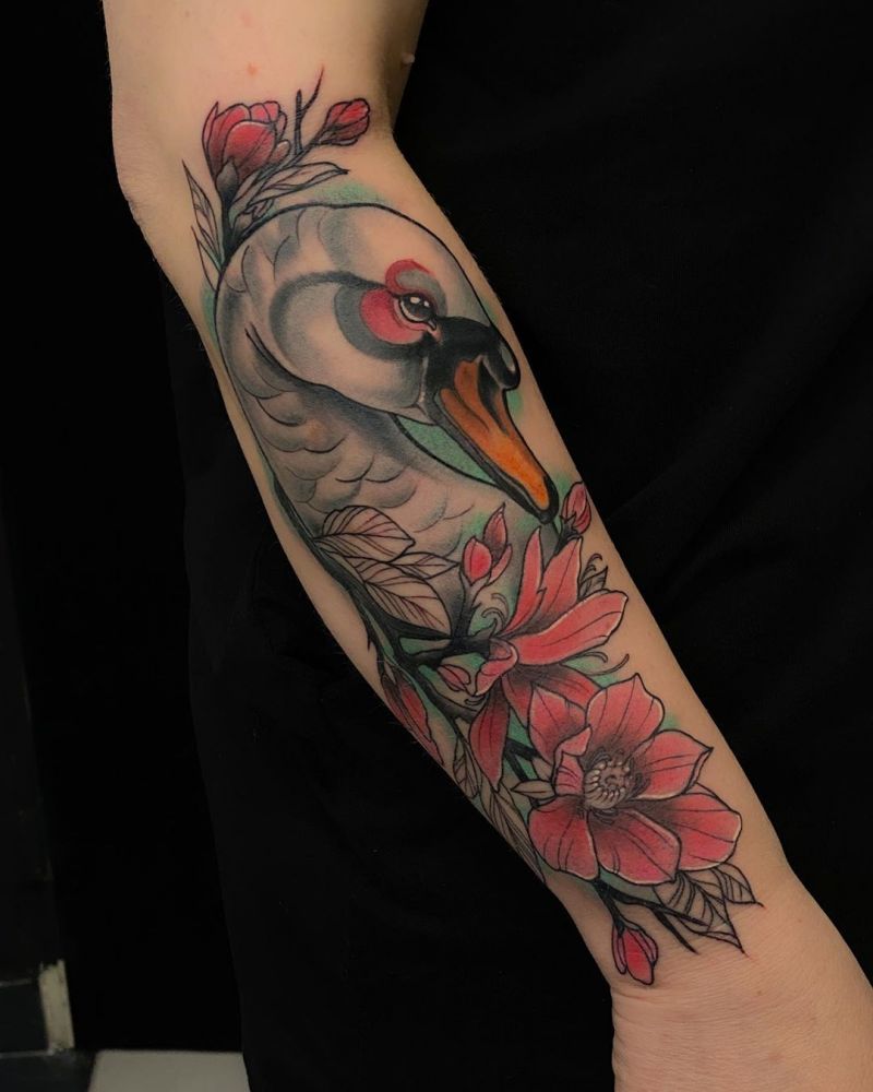 Pretty Swan Tattoos for You to Enjoy