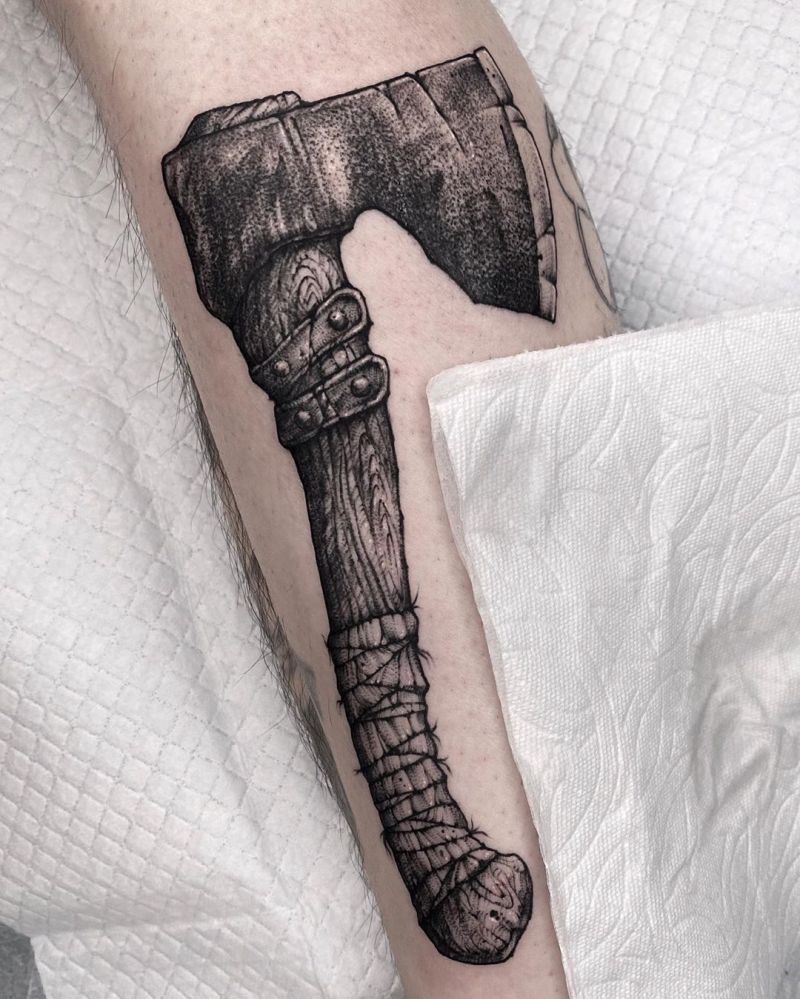 30 Traditional Axe Tattoos You Will Love