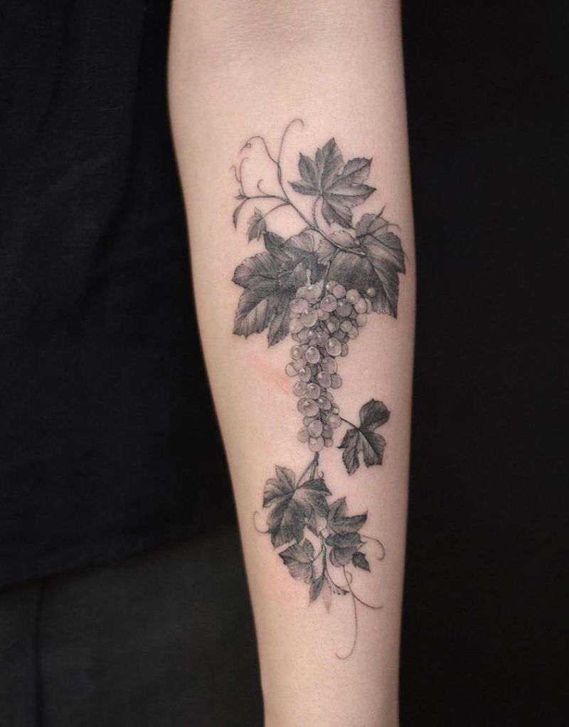 30 Sweet Grape Tattoos Moment Give You The Taste of Happiness