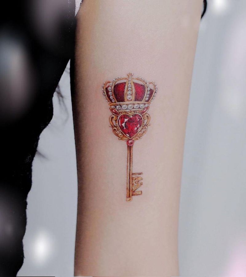 30 Pretty Key Tattoos Let Everything Go Smoothly for You