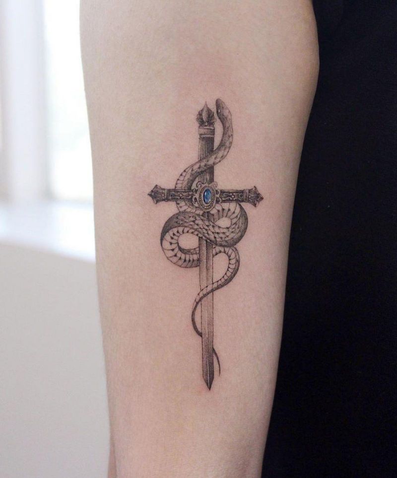 30 Pretty Sword Tattoos to Inspire You