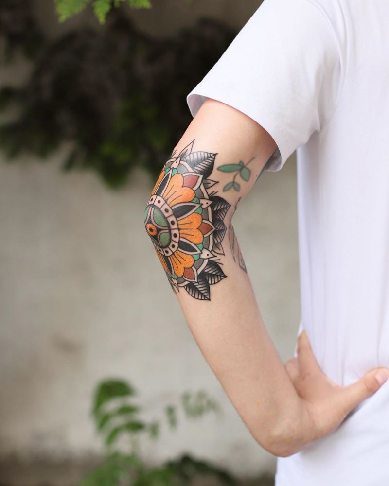 30 Pretty Elbow Tattoos You Will Love