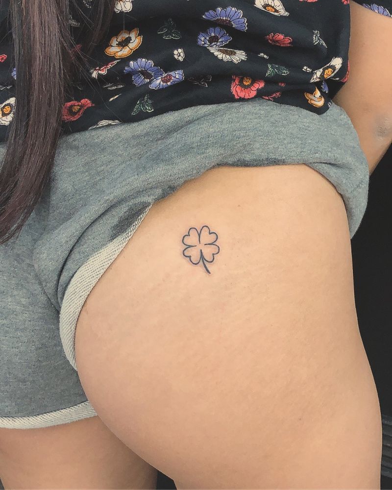 30 Pretty Four Leaf Clover Tattoos to Witness Your Love