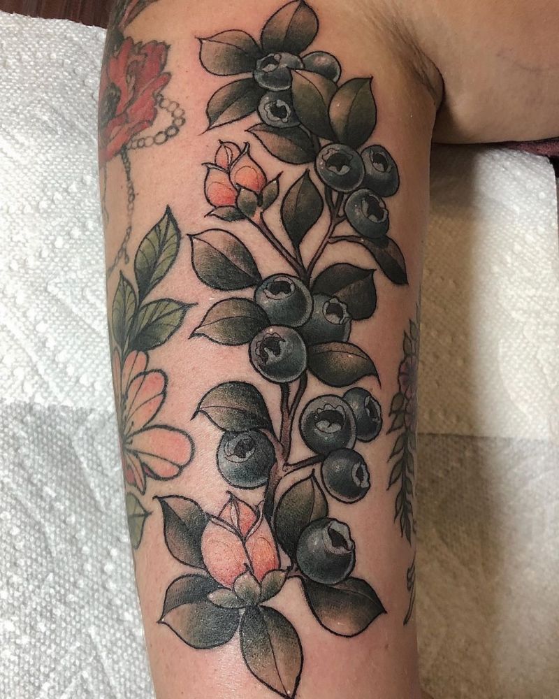 Pretty Blueberry Tattoos for You to Enjoy