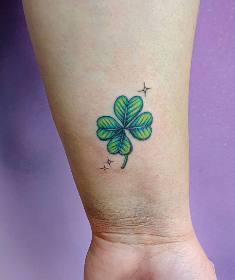 30 Pretty Four Leaf Clover Tattoos to Witness Your Love